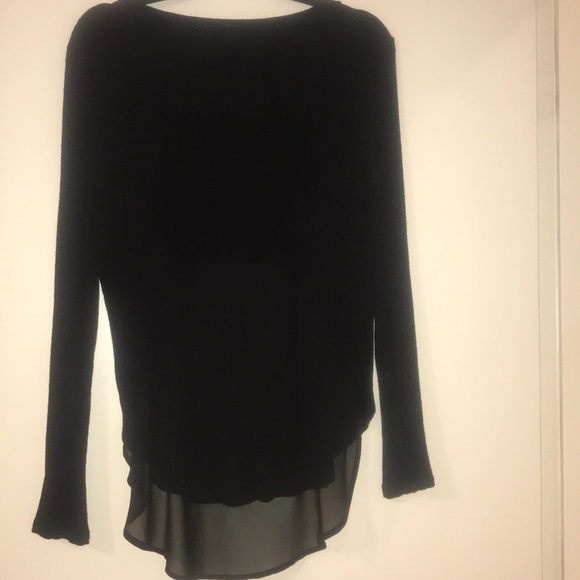 Black Boutique top - Picture 2 of 3